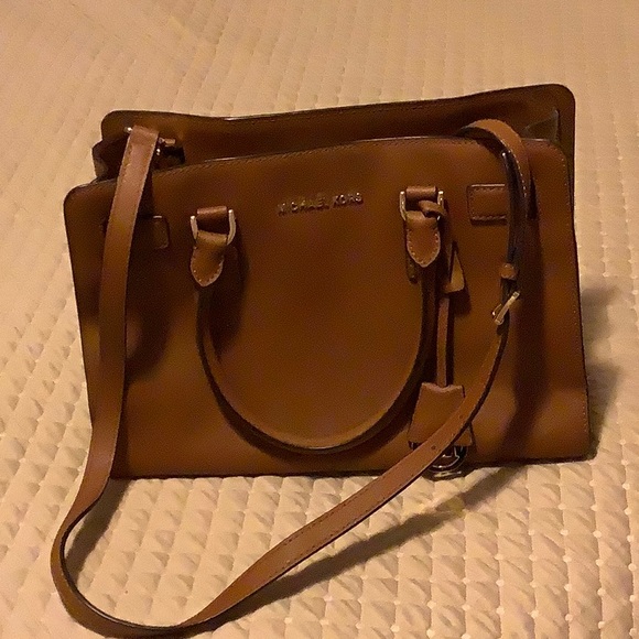 MK bag - Picture 1 of 9